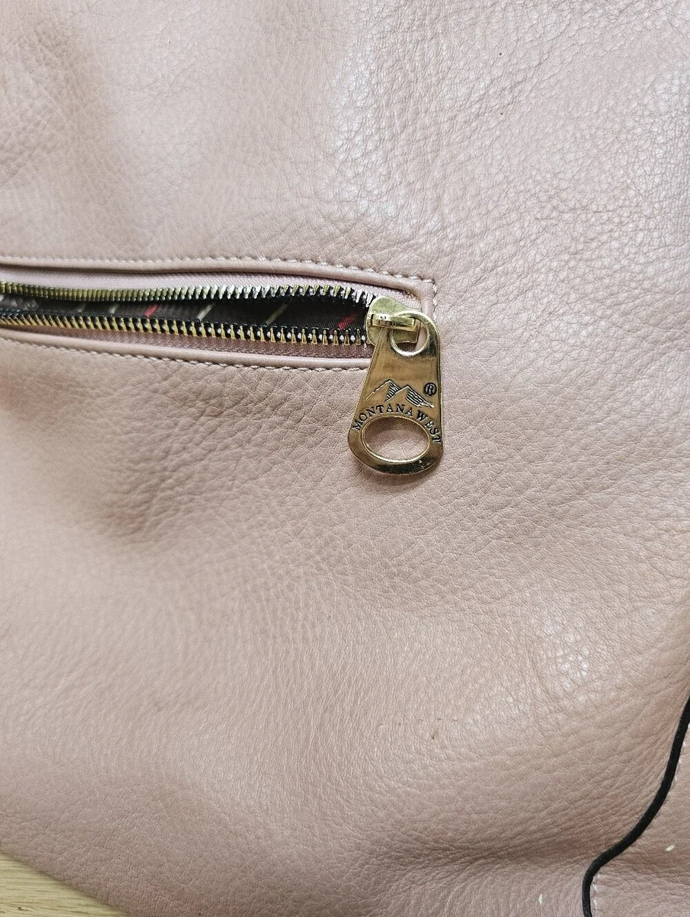 Montana West Concealed Carry Purse Dusty Pink Gold-Studded Faux Leather Hobo Bag